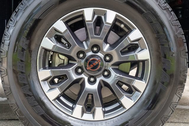 Used 2023 Nissan Titan PRO-4X w/ Pro-4x Convenience Package AWD/4WD image 46