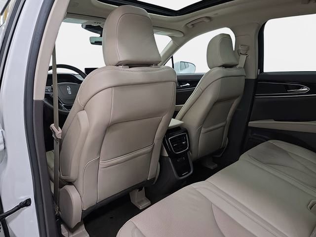 Certified 2022 Lincoln Nautilus Reserve w/ Cargo Utility Package AWD/4WD image 10
