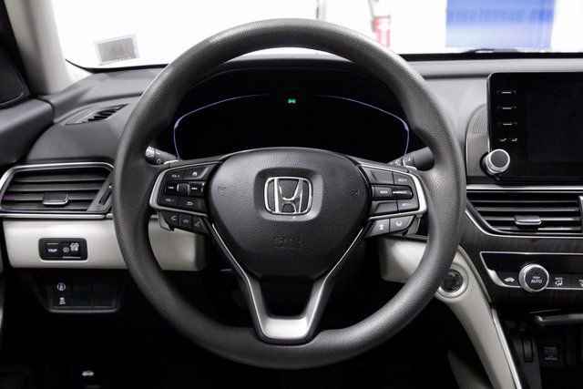 Used 2018 Honda Accord EX image 13