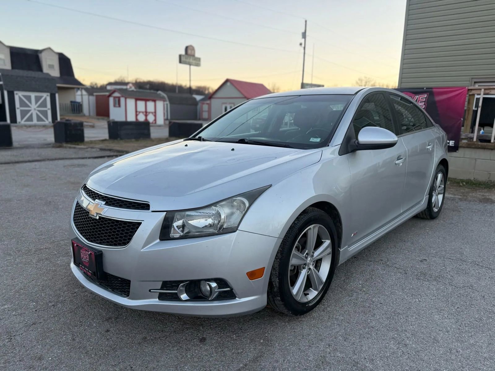 Used 2013 Chevrolet Cruze LT w/ RS Package FWD image 9
