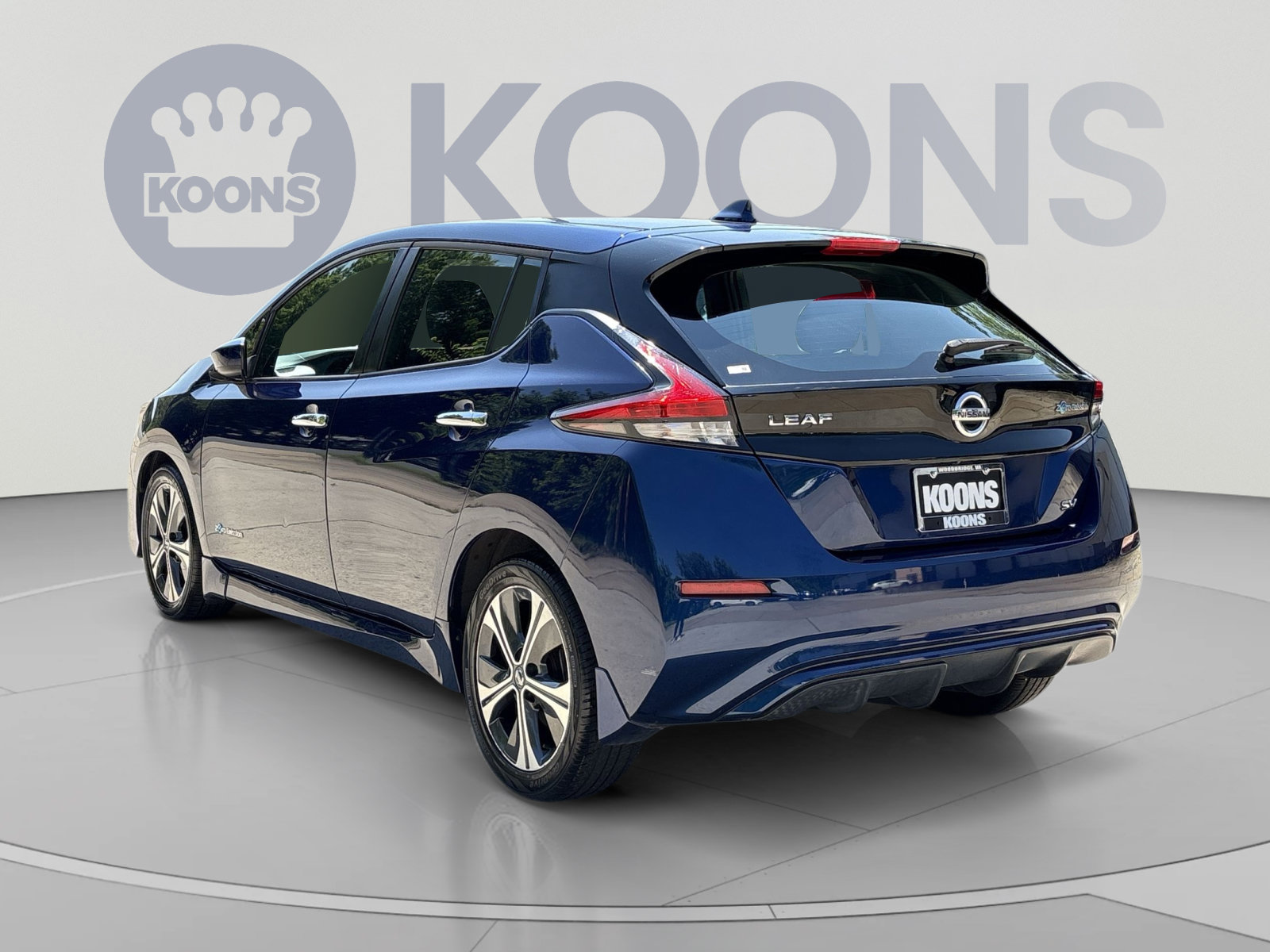 Used 2018 Nissan Leaf SV FWD image 4