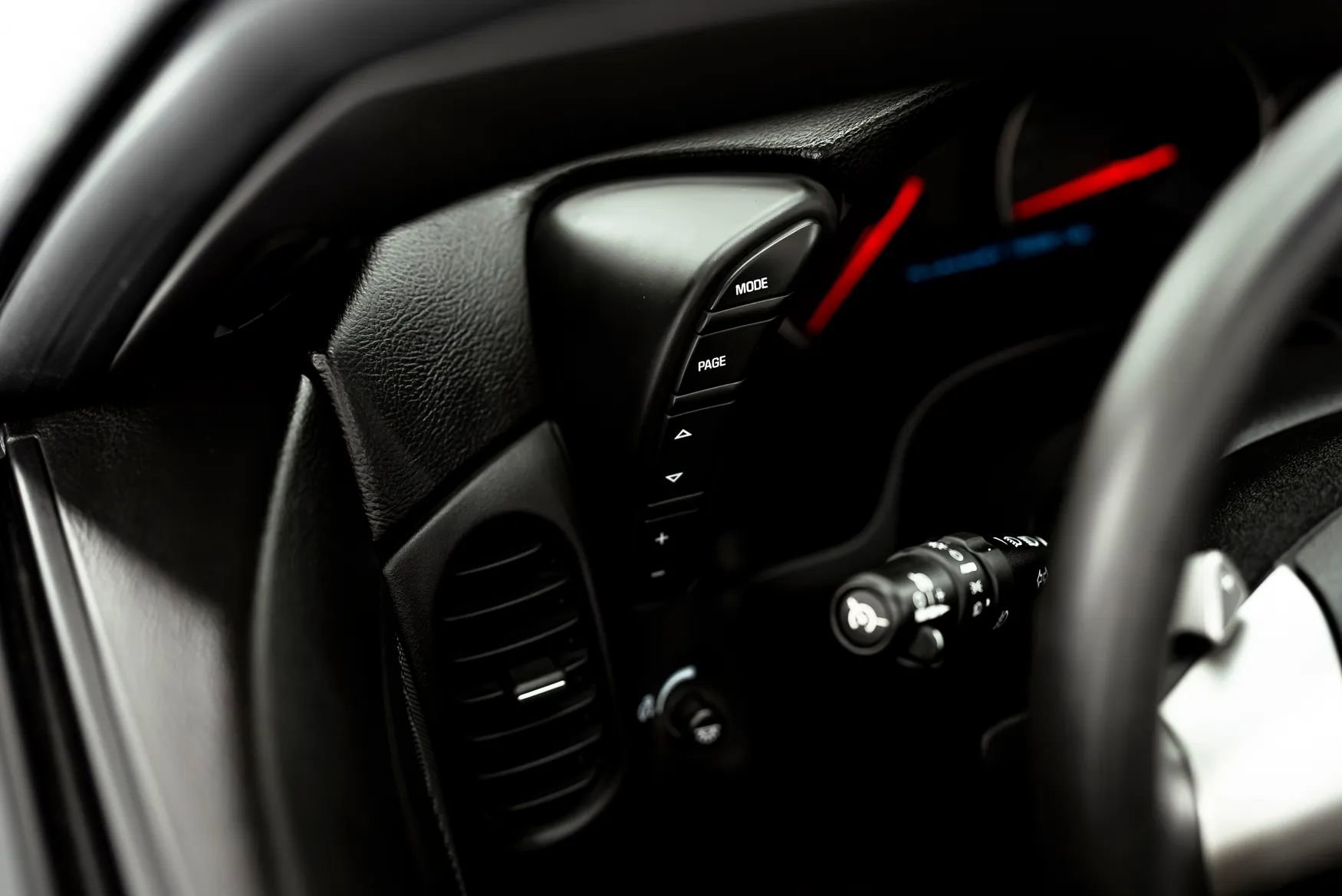 Used 2008 Chevrolet Corvette Coupe w/ Preferred Equipment Group image 28