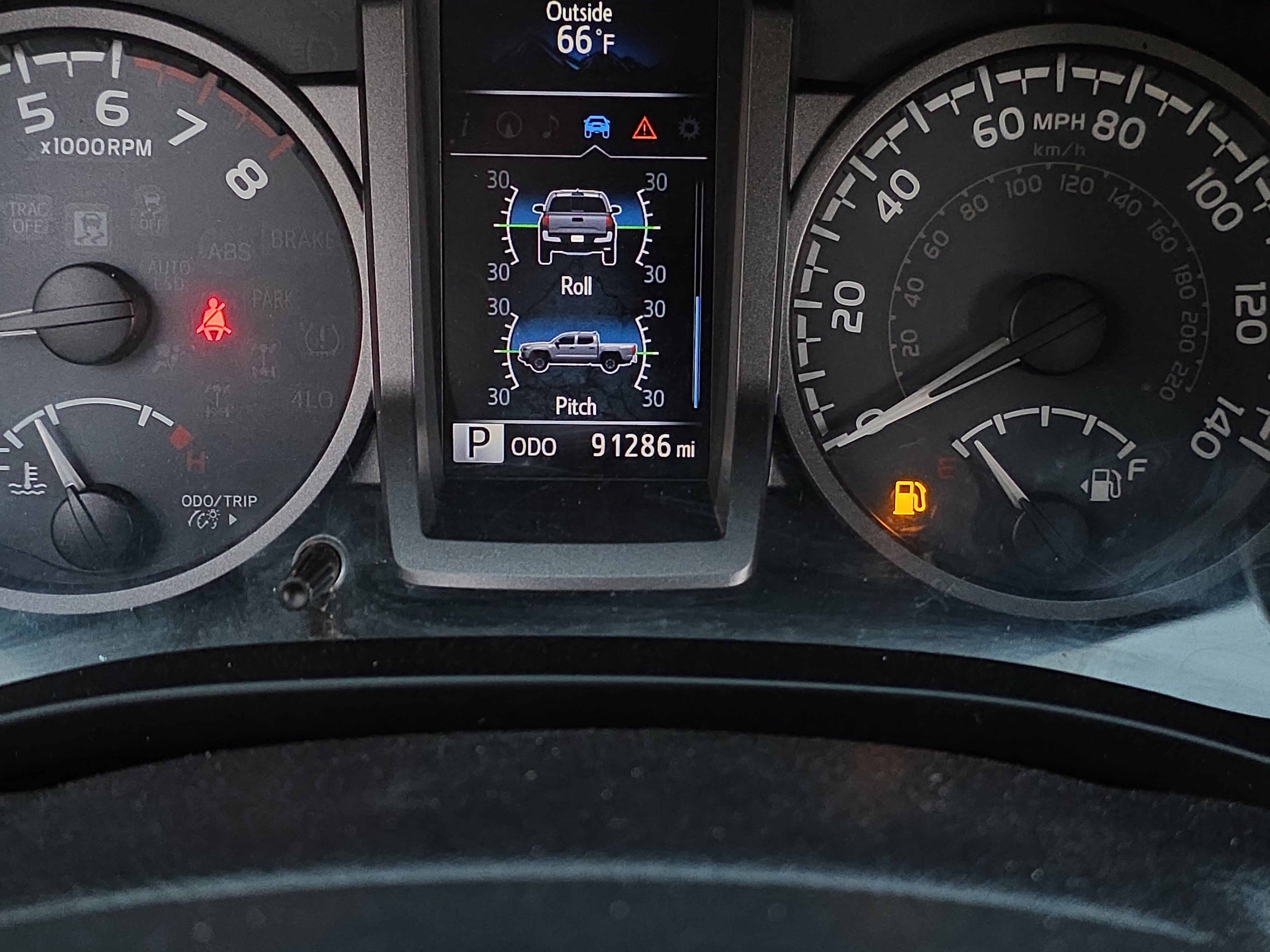 Used 2016 Toyota Tacoma TRD Off-Road w/ Towing Package image 16