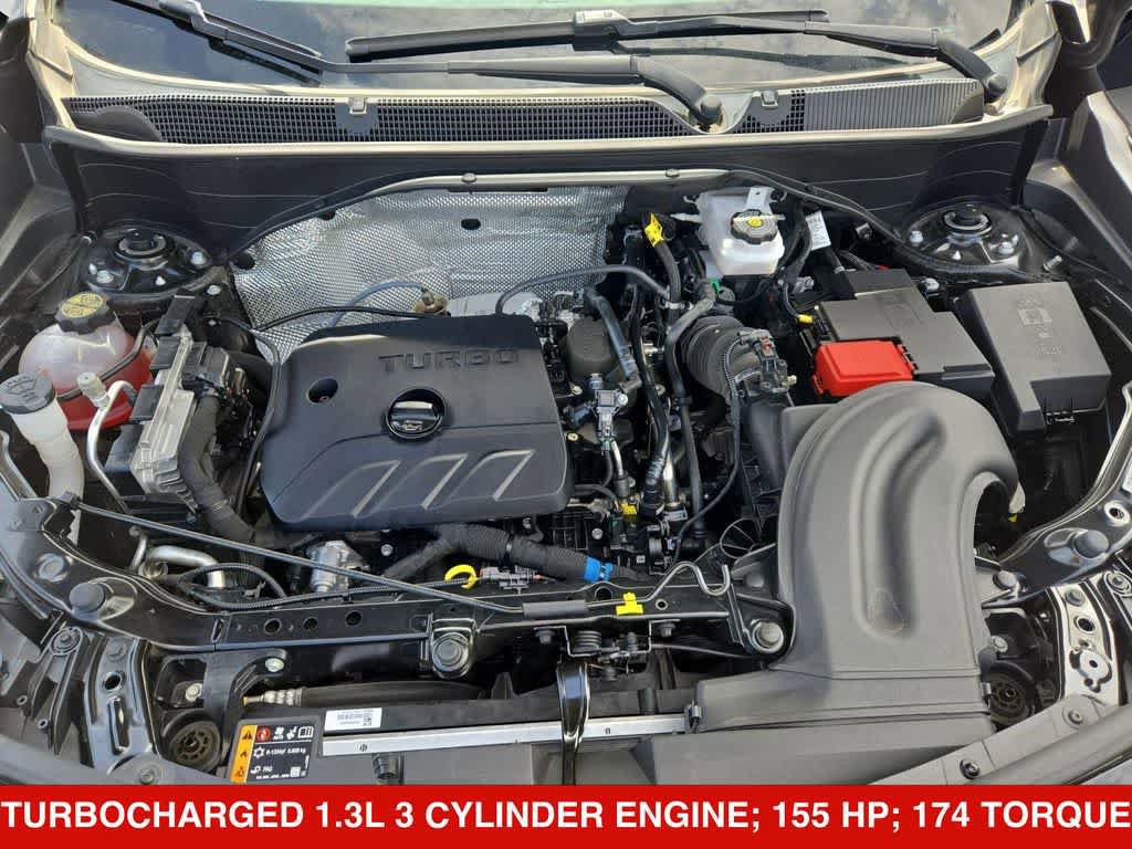 Used 2024 Buick Encore GX Sport Touring FWD image 13