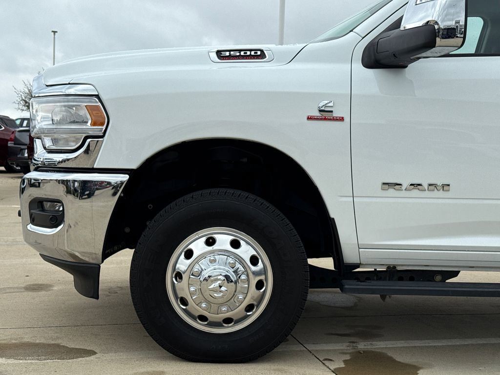 Used 2024 RAM 3500 Laramie AWD/4WD image 5