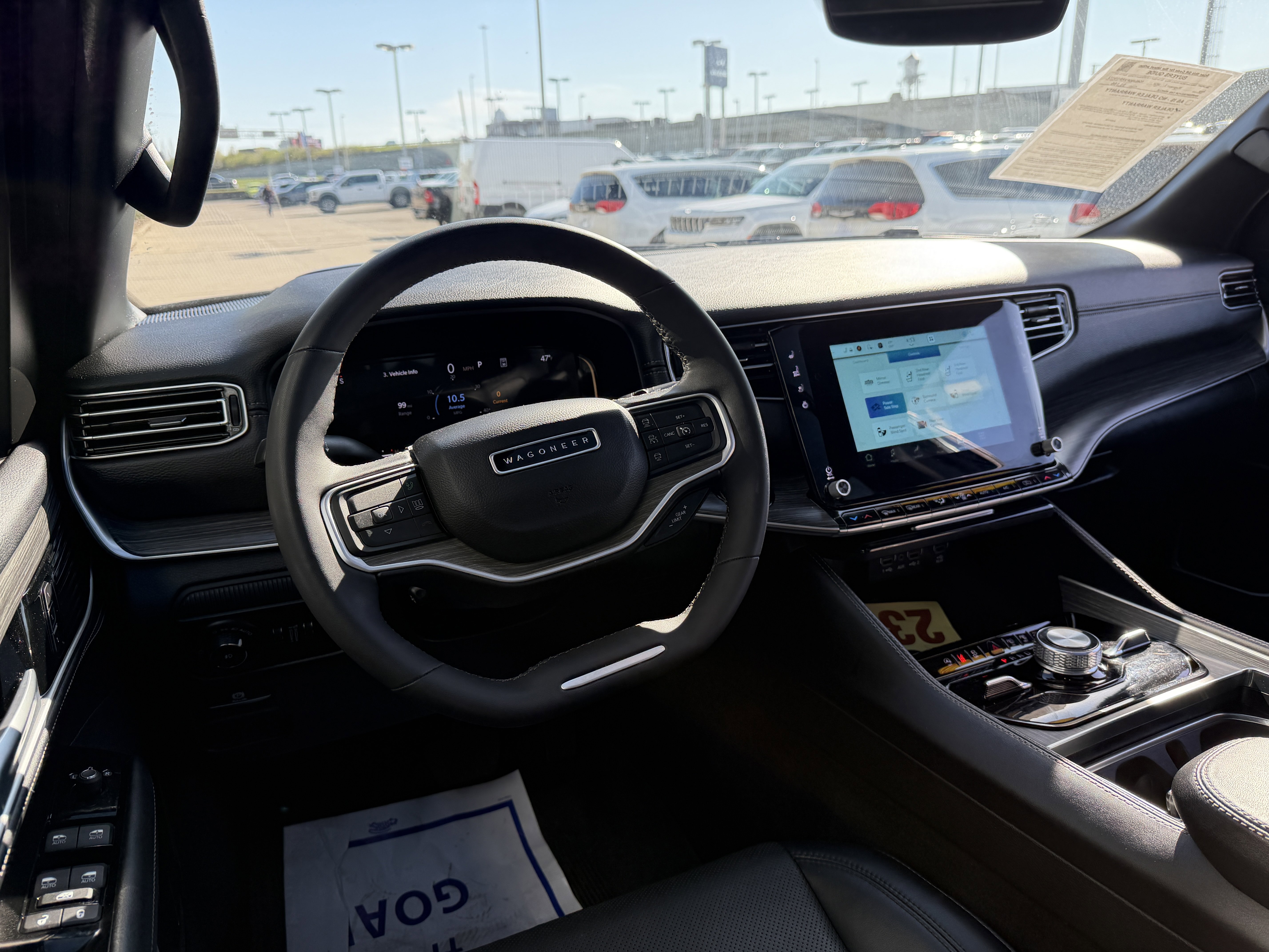 Used 2024 Jeep Wagoneer L Series III w/ Premium Group I image 32