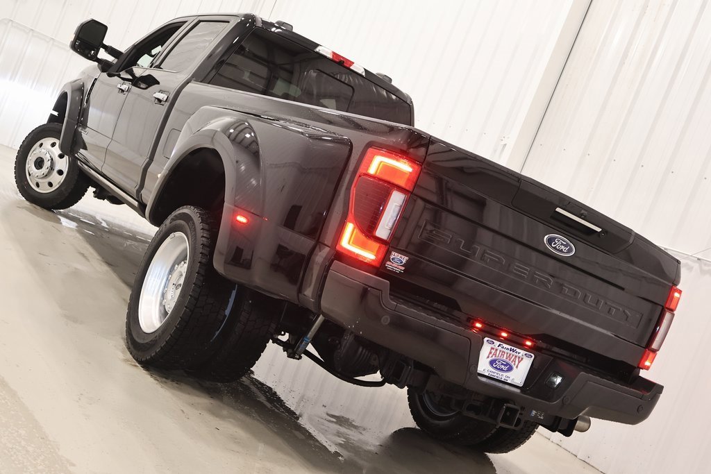 Certified 2022 Ford F450 Platinum w/ FX4 Off-Road Package image 41