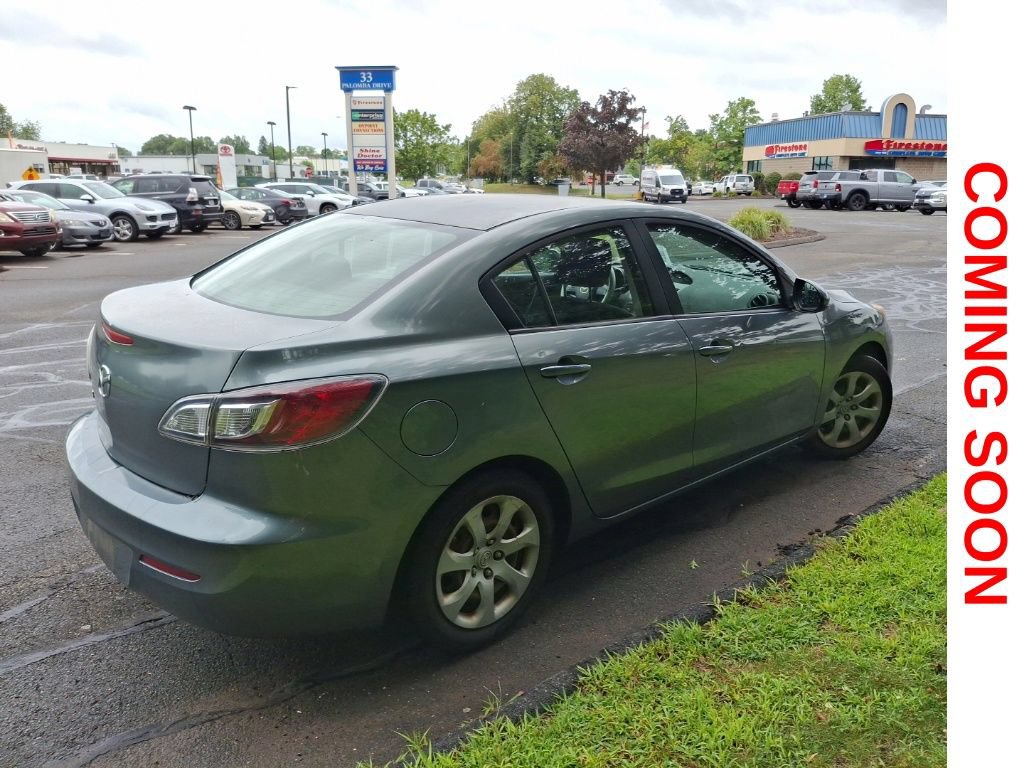 Used 2012 MAZDA MAZDA3 i Sport FWD image 5