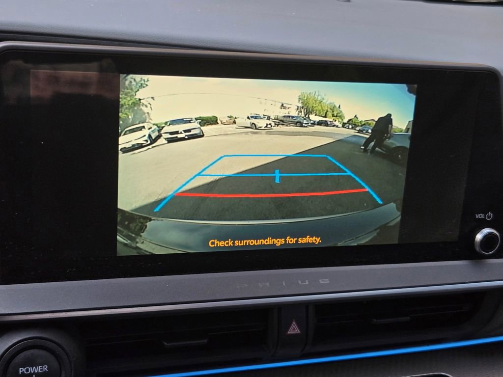 Used 2024 Toyota Prius XLE FWD image 16
