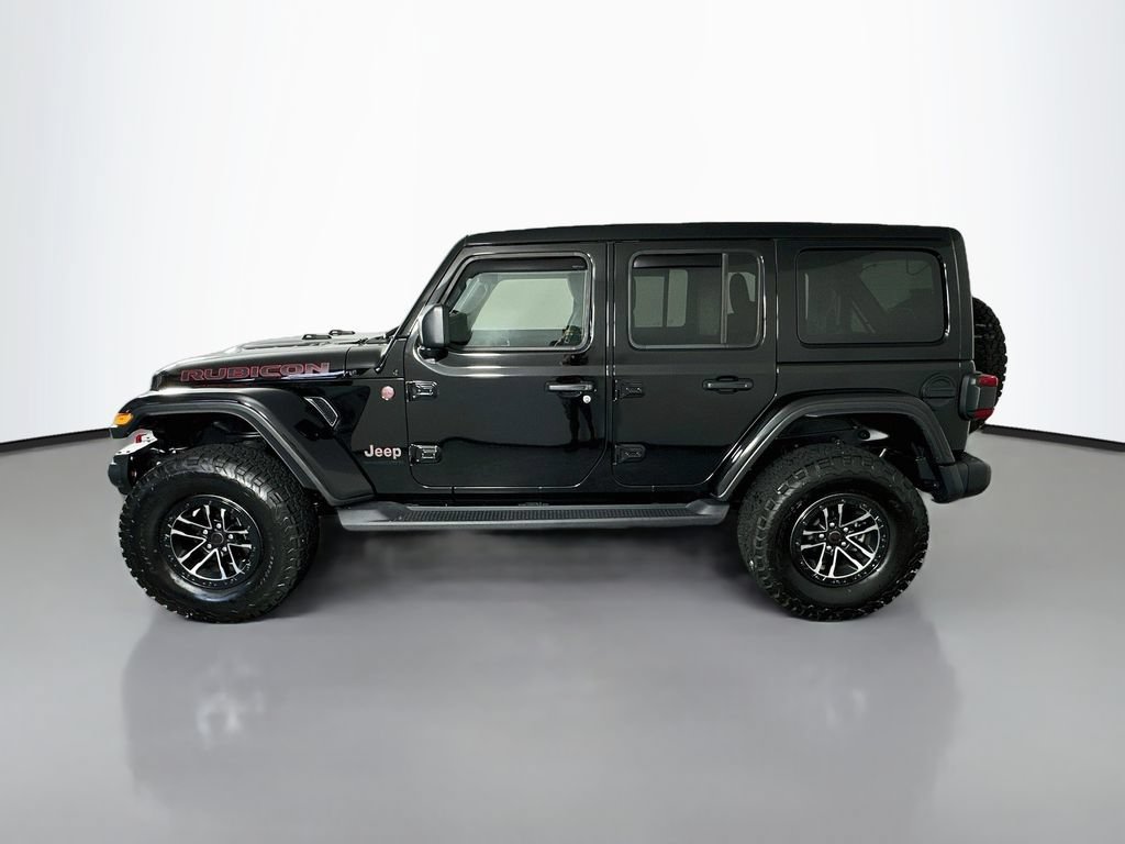 Used 2025 Jeep Wrangler Unlimited Rubicon AWD/4WD image 4