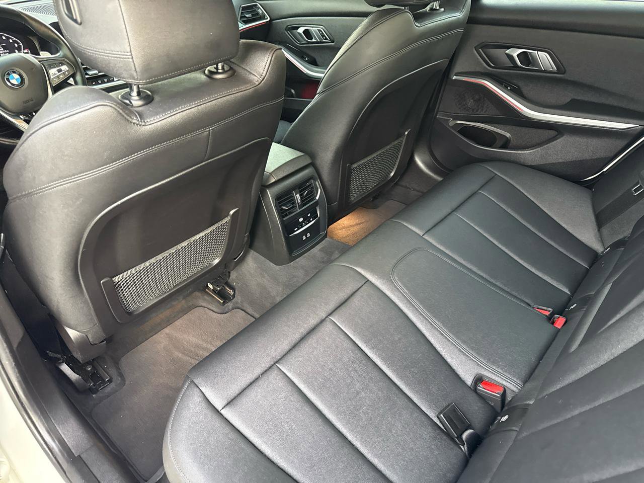 Used 2021 BMW 330i xDrive Sedan w/ Premium Package image 33