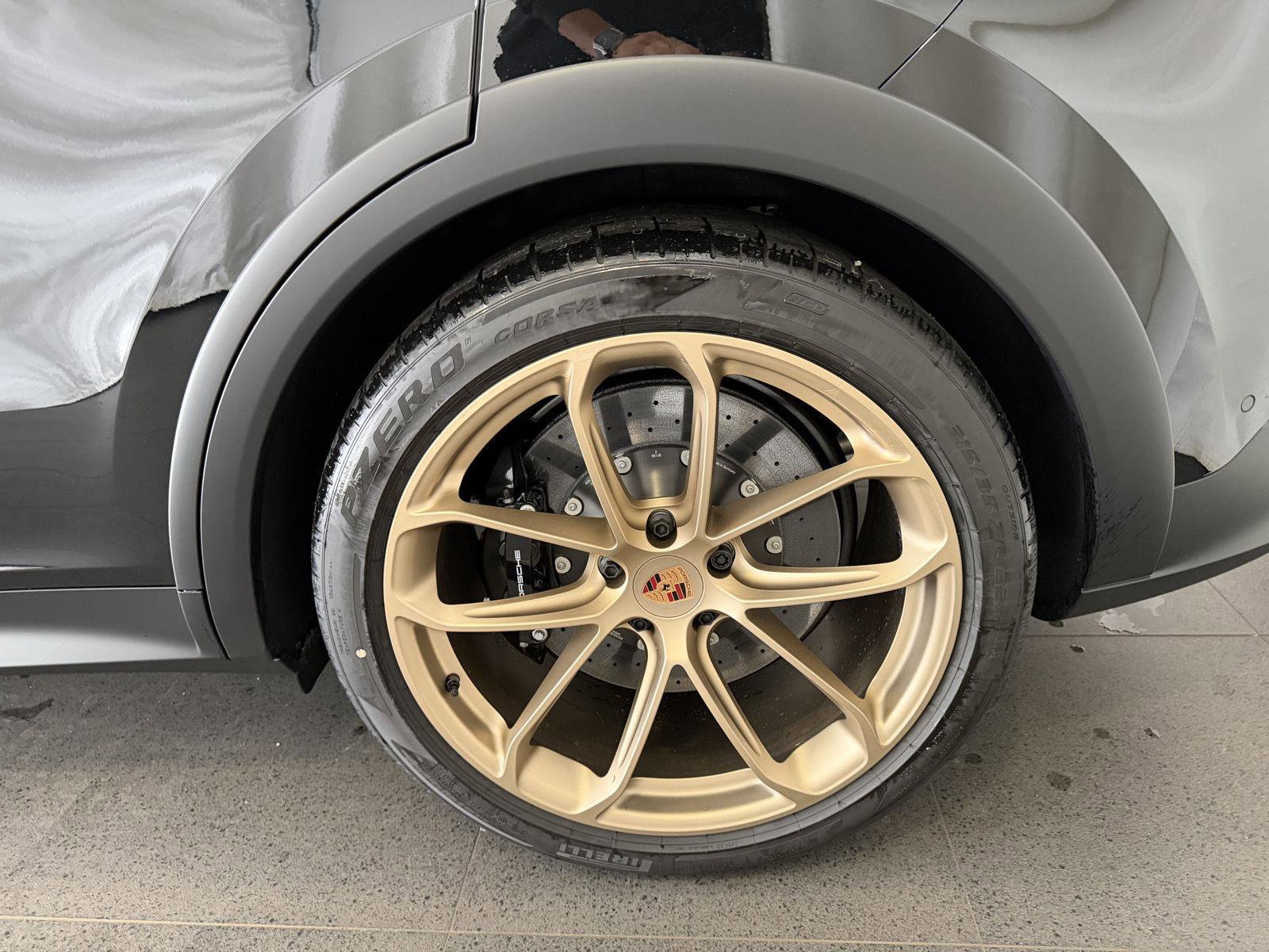 New 2026 Porsche Cayenne Turbo GT image 11