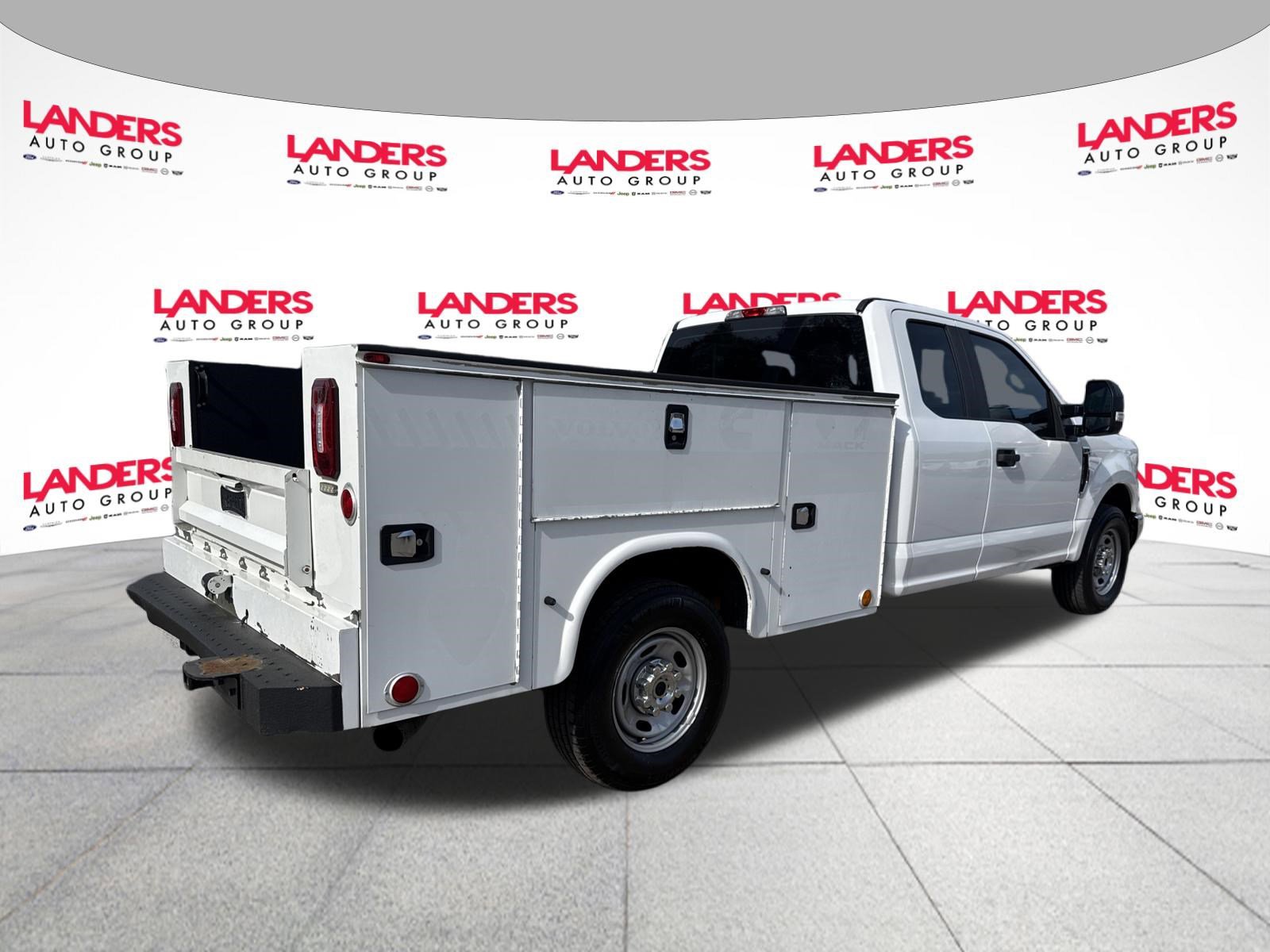 Used 2019 Ford F250 XL w/ XL Value Package image 3