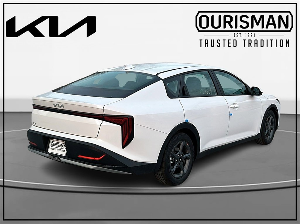 New 2025 Kia K4 LXS image 4