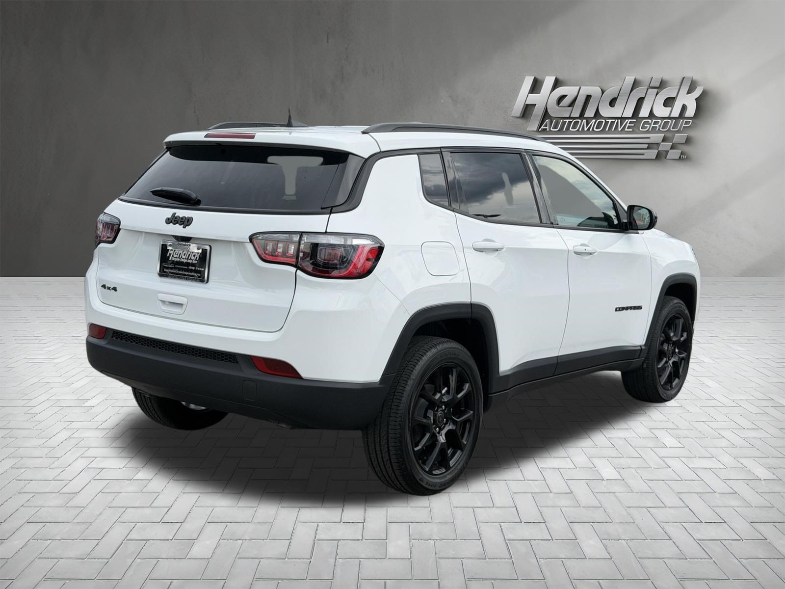New 2026 Jeep Compass Latitude AWD/4WD image 10