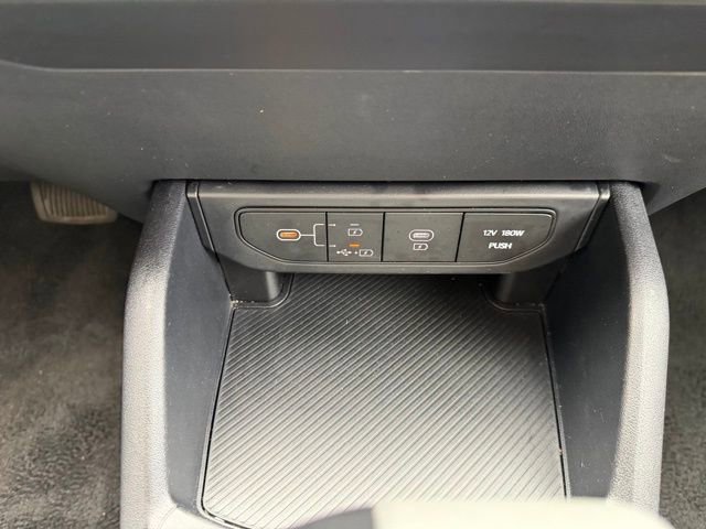 Used 2025 Kia K4 FWD image 25