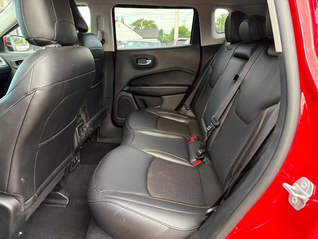 Used 2021 Jeep Compass Latitude w/ Convenience Group AWD/4WD image 24