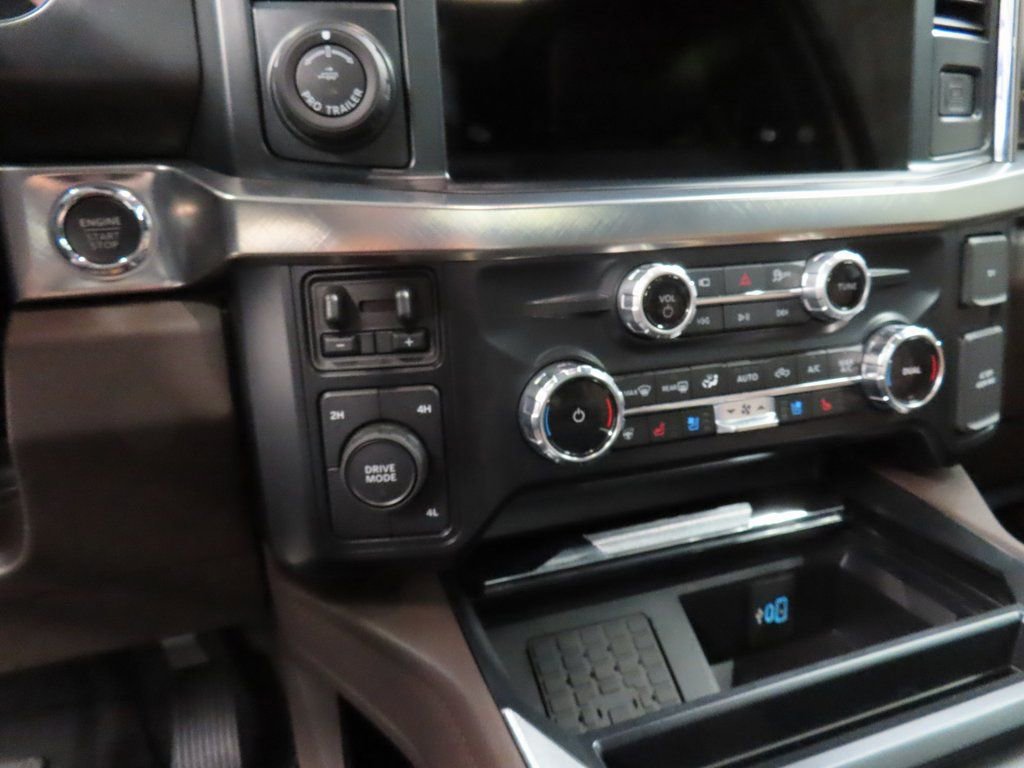 Used 2025 Ford F450 King Ranch w/ Chrome Package AWD/4WD image 71