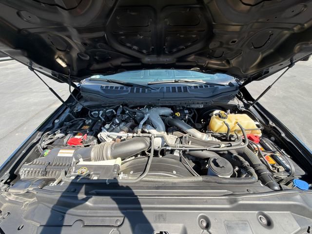 Used 2020 Ford F250 Lariat w/ Lariat Ultimate Package AWD/4WD image 26