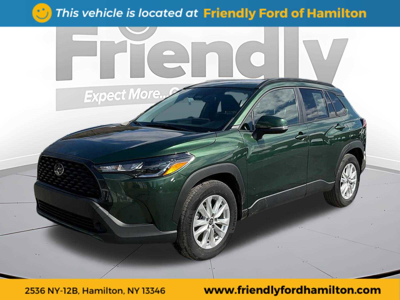 Used 2023 Toyota Corolla Cross LE w/ Moonroof Package image 4