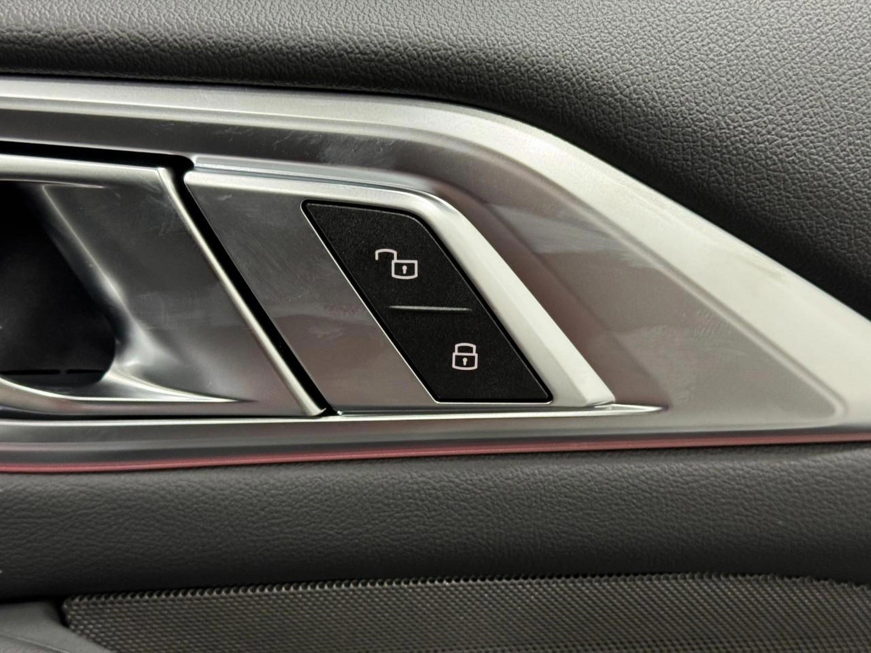 Used 2026 BMW 430i xDrive Coupe w/ M Sport Package image 21