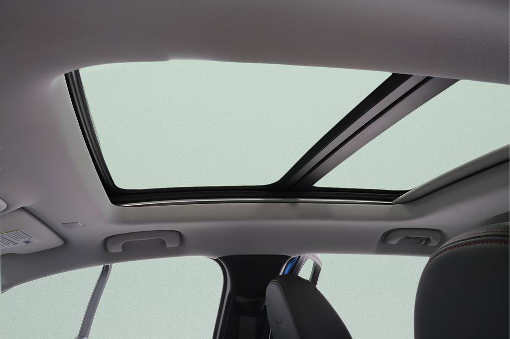 New 2027 Chevrolet Bolt RS w/ Technology Package FWD image 10