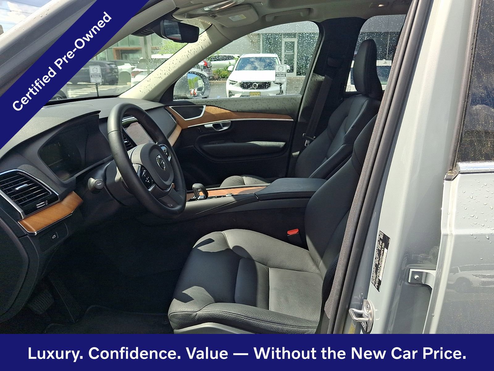 Certified 2024 Volvo XC90 B5 Plus AWD/4WD image 14