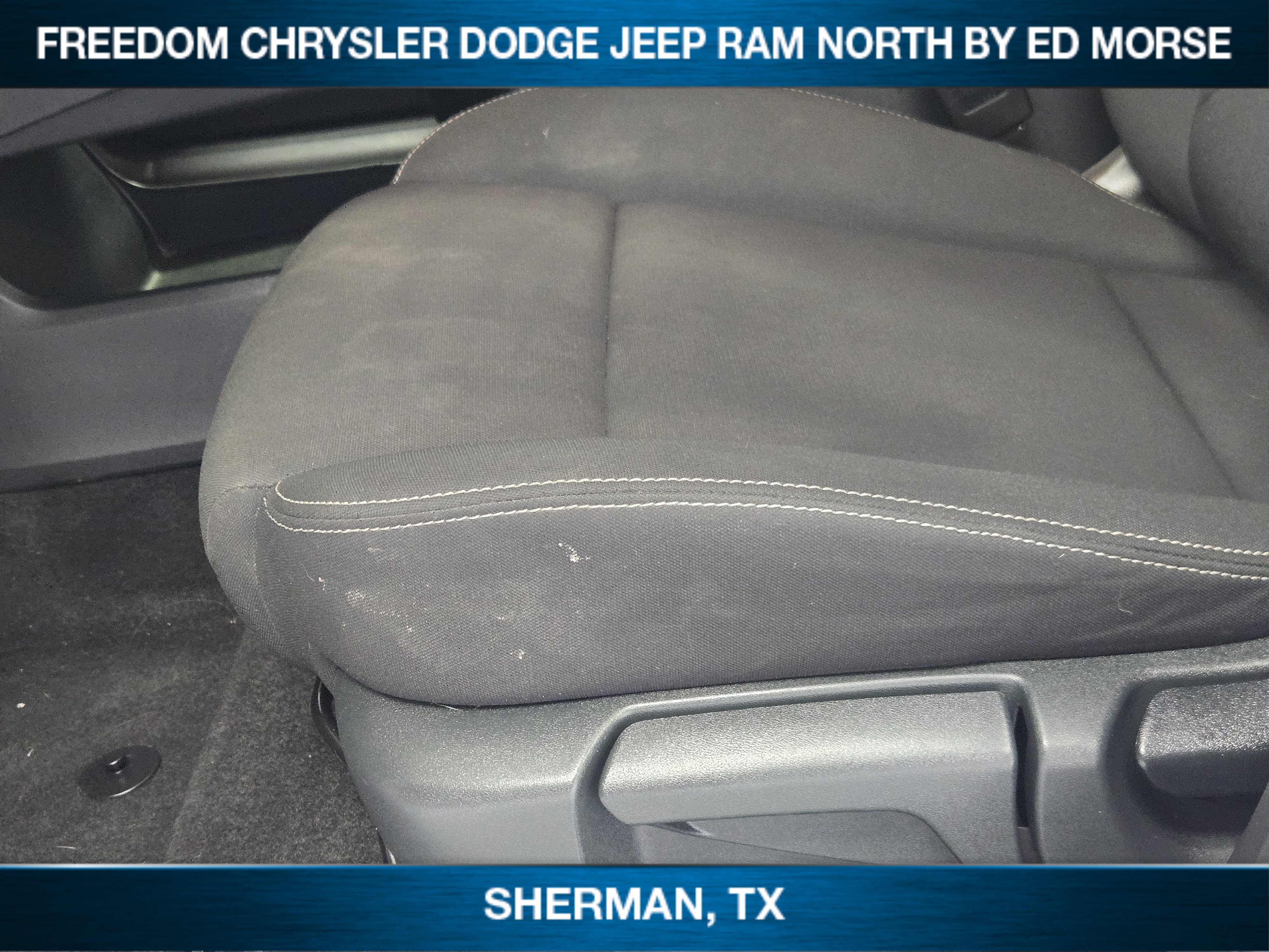 Used 2024 Nissan Rogue S FWD image 18
