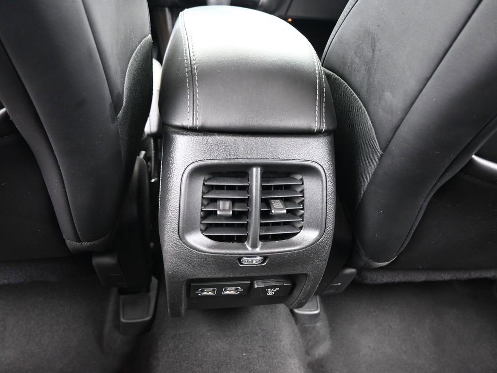 Used 2021 Jeep Cherokee Latitude Lux w/ Comfort/Convenience Group image 34