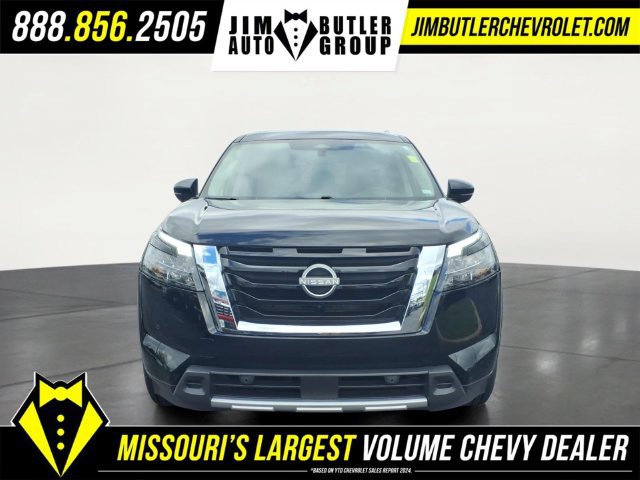 Used 2025 Nissan Pathfinder SL AWD/4WD image 27