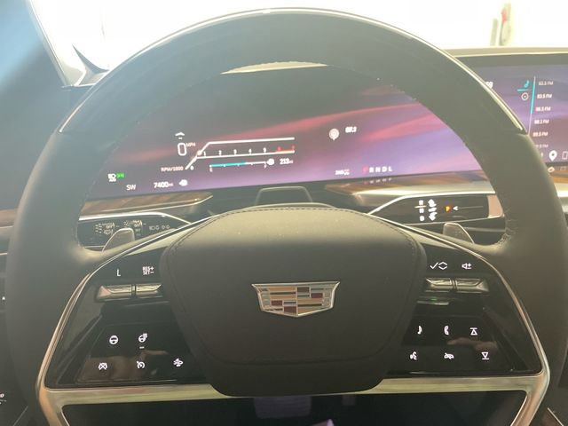 Certified 2025 Cadillac Escalade ESV Premium Luxury Platinum image 17