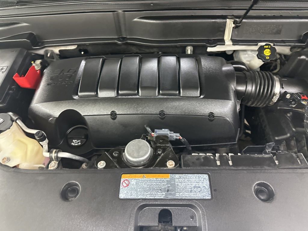 Used 2012 GMC Acadia Denali image 18