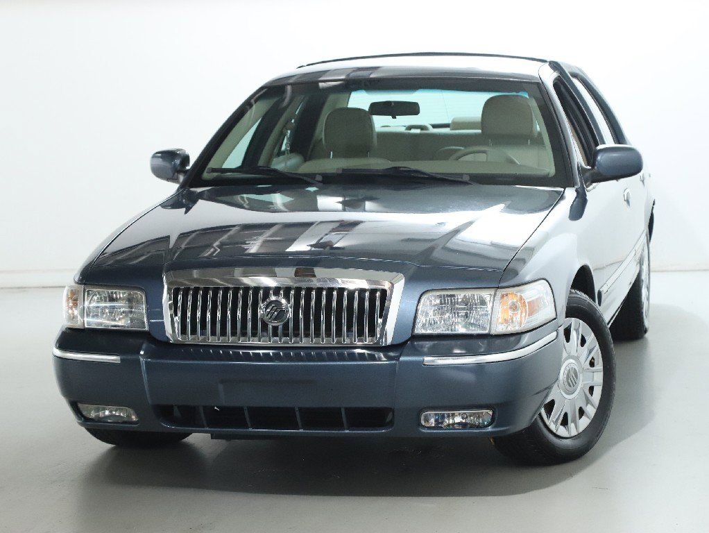 Used 2008 Mercury Grand Marquis GS image 1