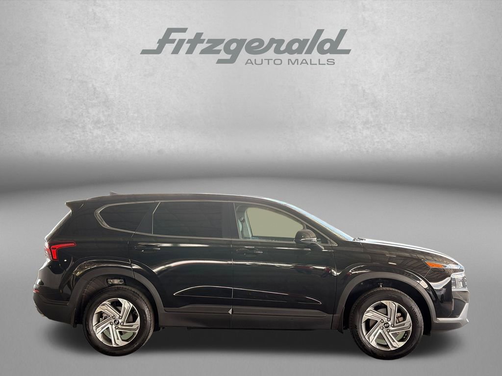 Used 2023 Hyundai Santa Fe SE AWD/4WD image 4