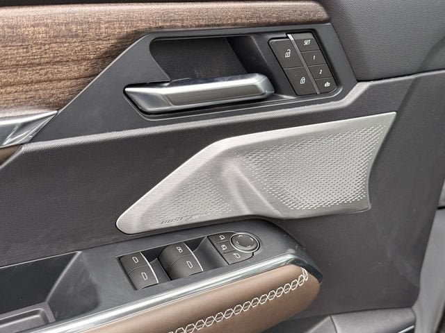 New 2026 GMC Acadia Denali Ultimate AWD/4WD image 10