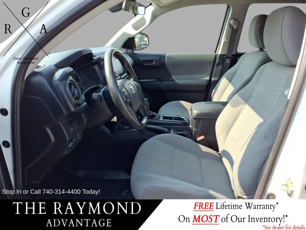 Used 2022 Toyota Tacoma SR AWD/4WD image 15