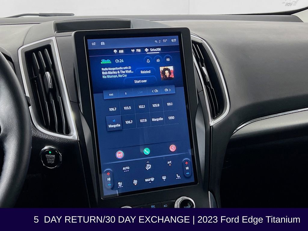 Used 2023 Ford Edge Titanium image 17