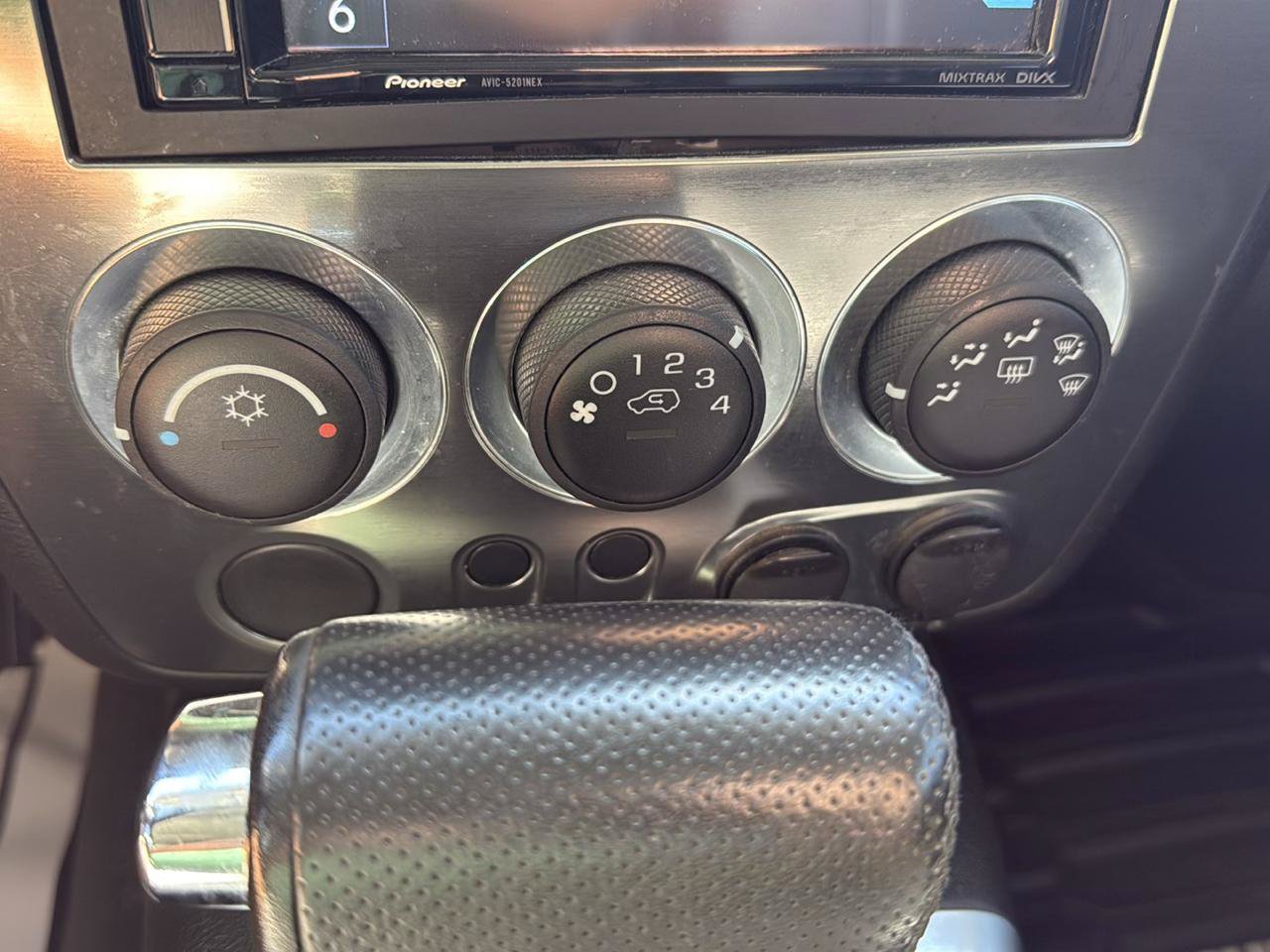 Used 2009 HUMMER H3T AWD/4WD image 19