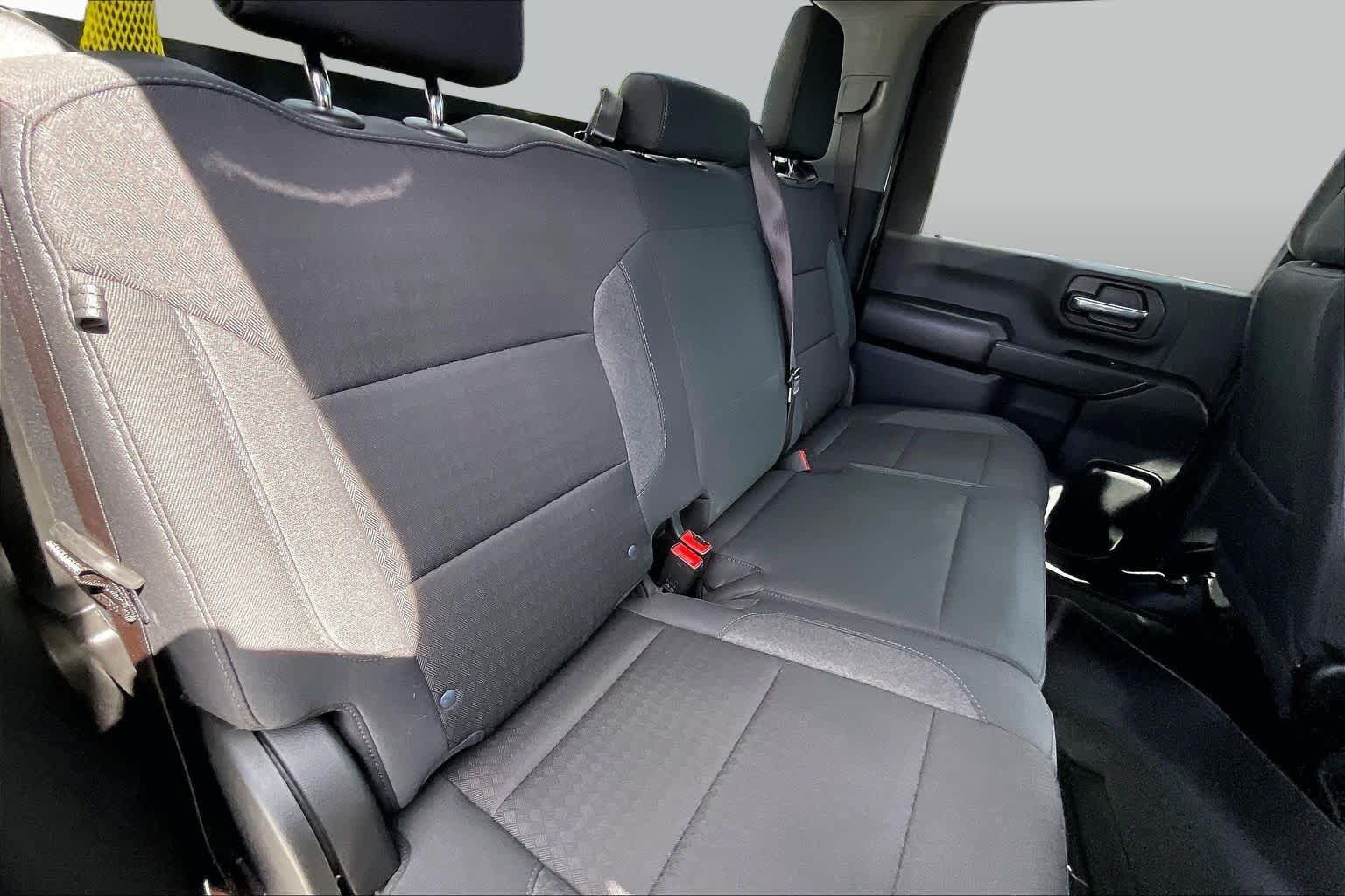 Used 2024 Chevrolet Silverado 2500 Custom w/ Custom Value Package AWD/4WD image 19