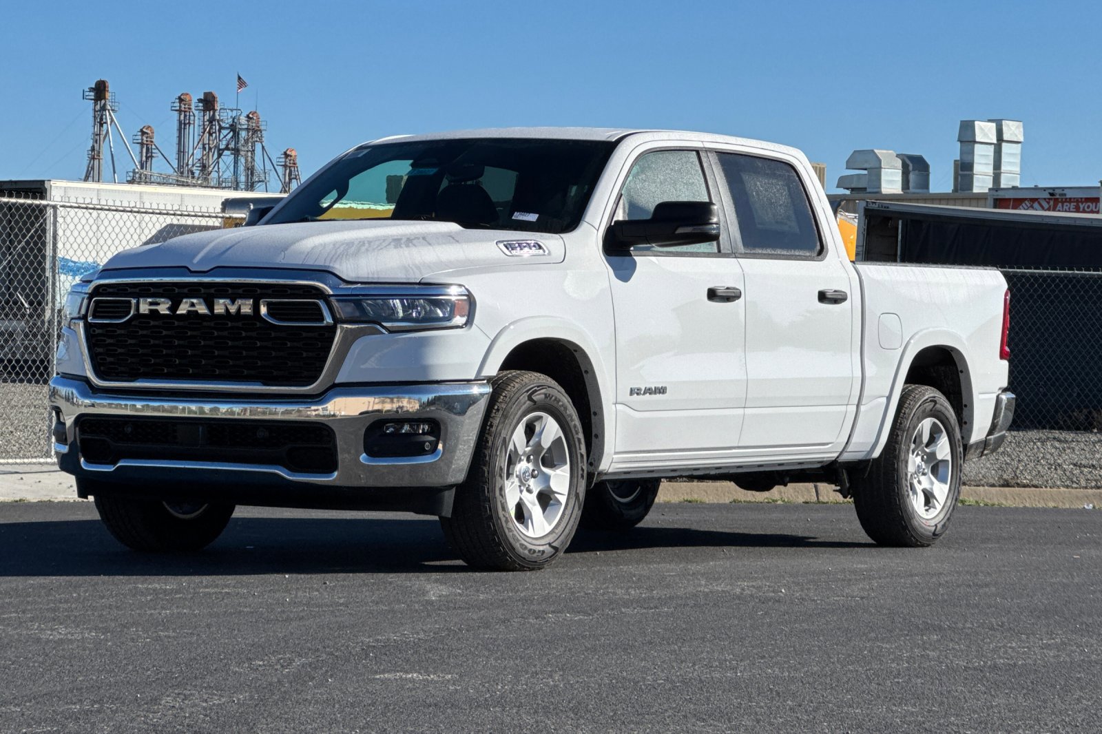 New 2026 RAM 1500 2WD Crew Cab image 7