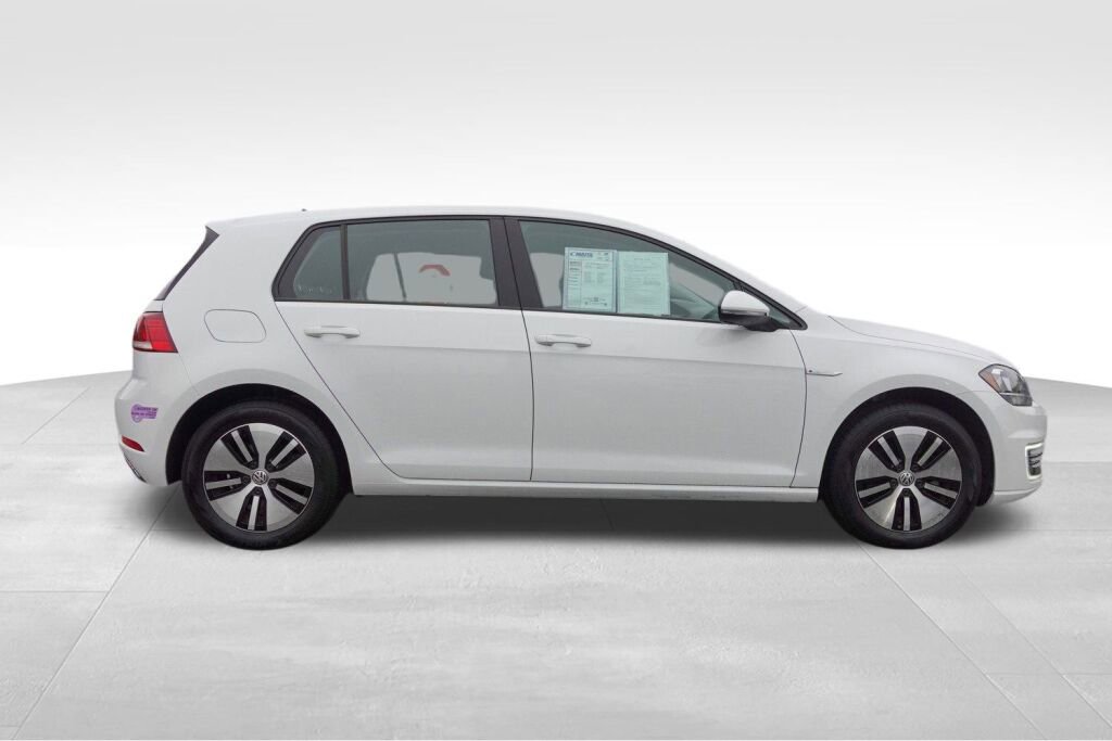 Used 2019 Volkswagen e-Golf SE w/ Driver Assistance Package video 2