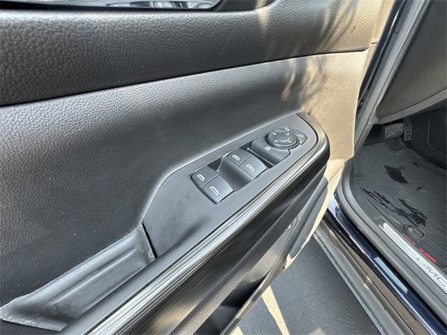 Certified 2021 GMC Acadia SLT w/ Trailering Package image 23