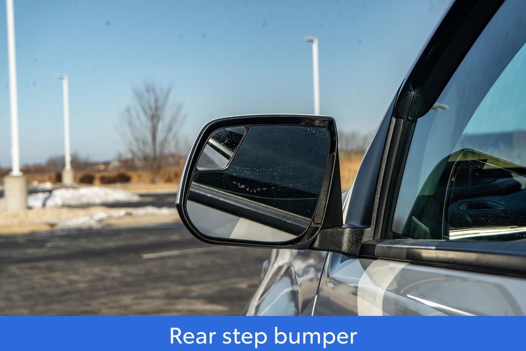 Used 2021 Chevrolet Colorado ZR2 image 16