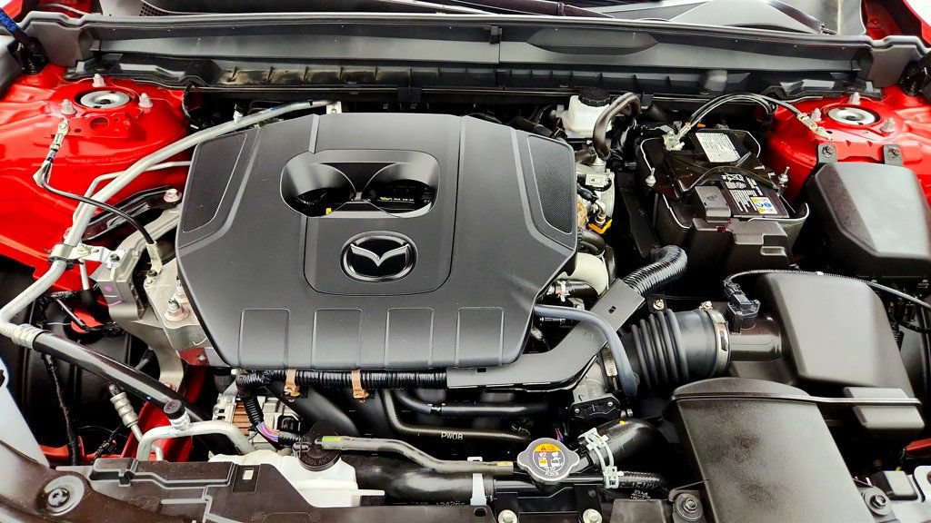 Used 2025 MAZDA CX-50 AWD 2.5 S w/ Cargo Package image 26