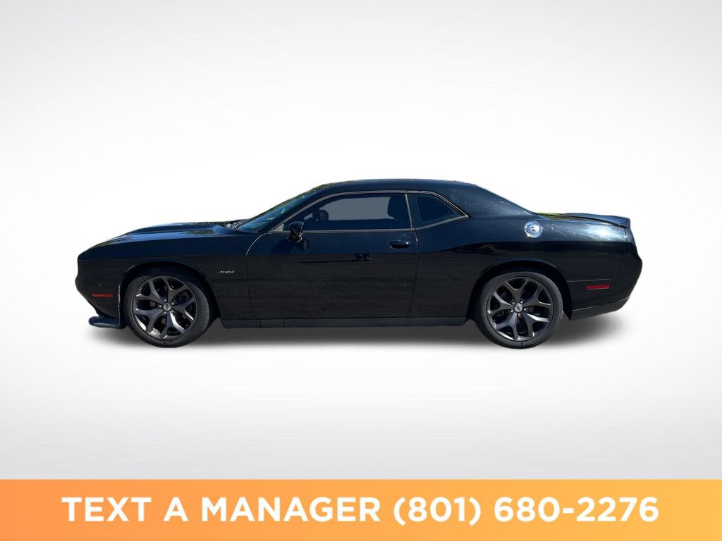 Used 2019 Dodge Challenger R/T RWD image 2
