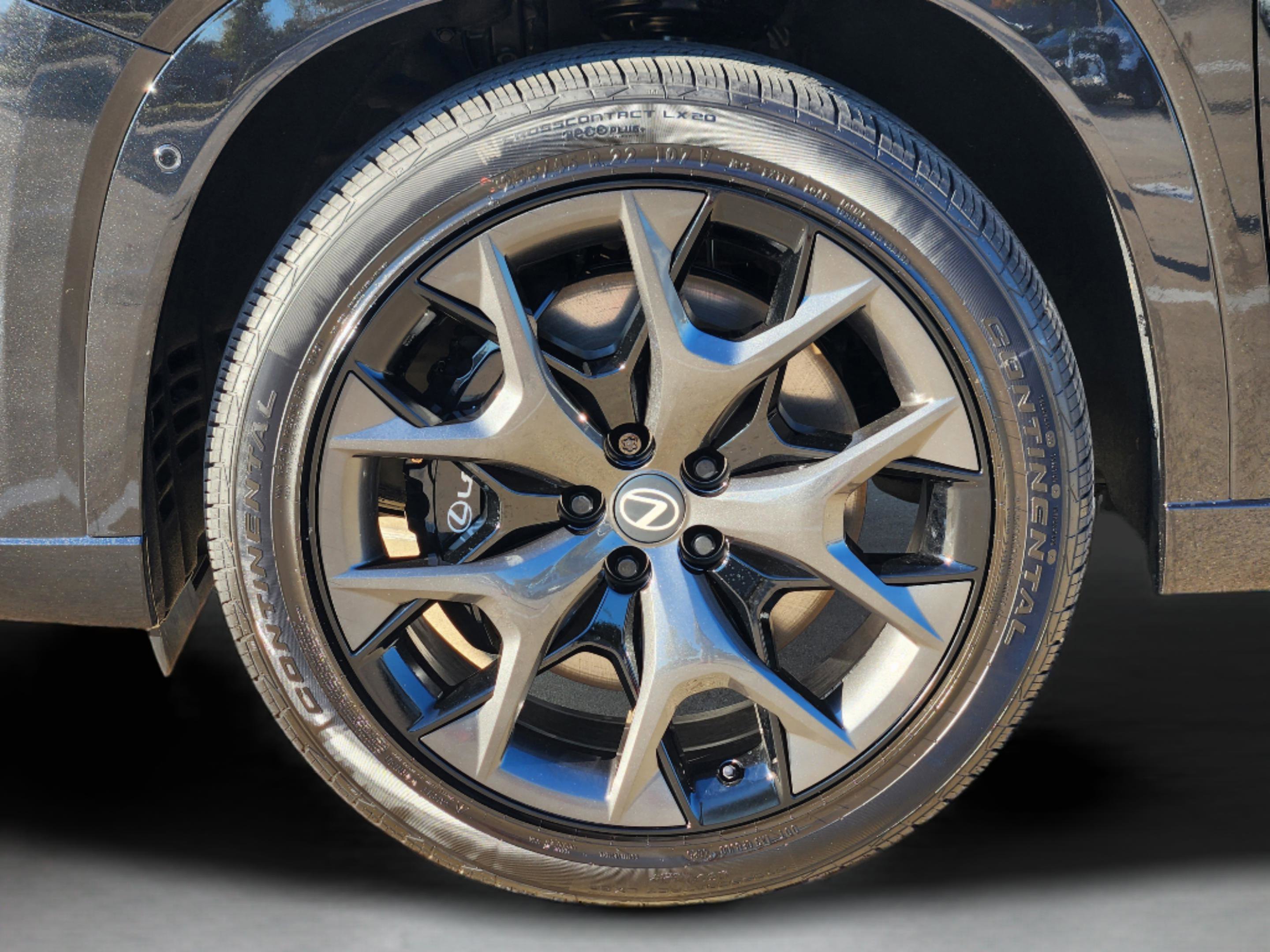 New 2026 Lexus TX 500h AWD image 6