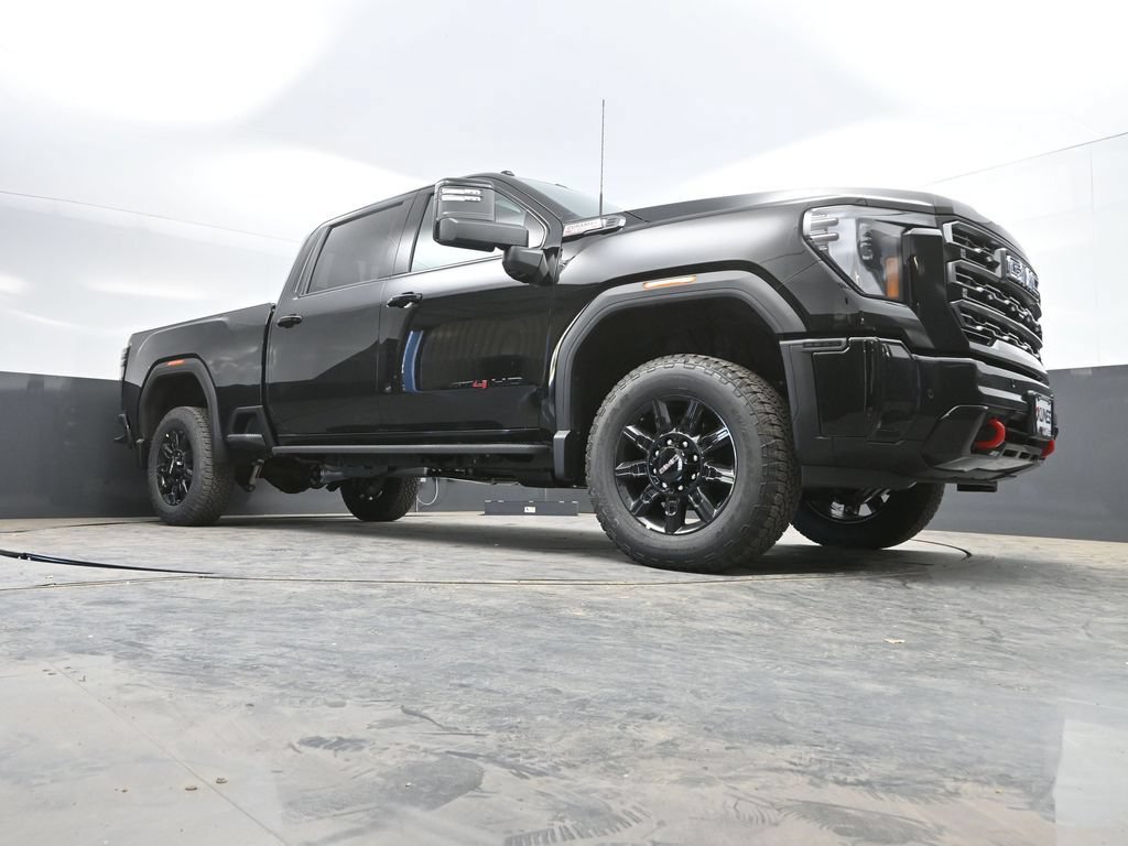 New 2026 GMC Sierra 2500 AT4 w/ AT4 Premium Plus Package AWD/4WD image 38