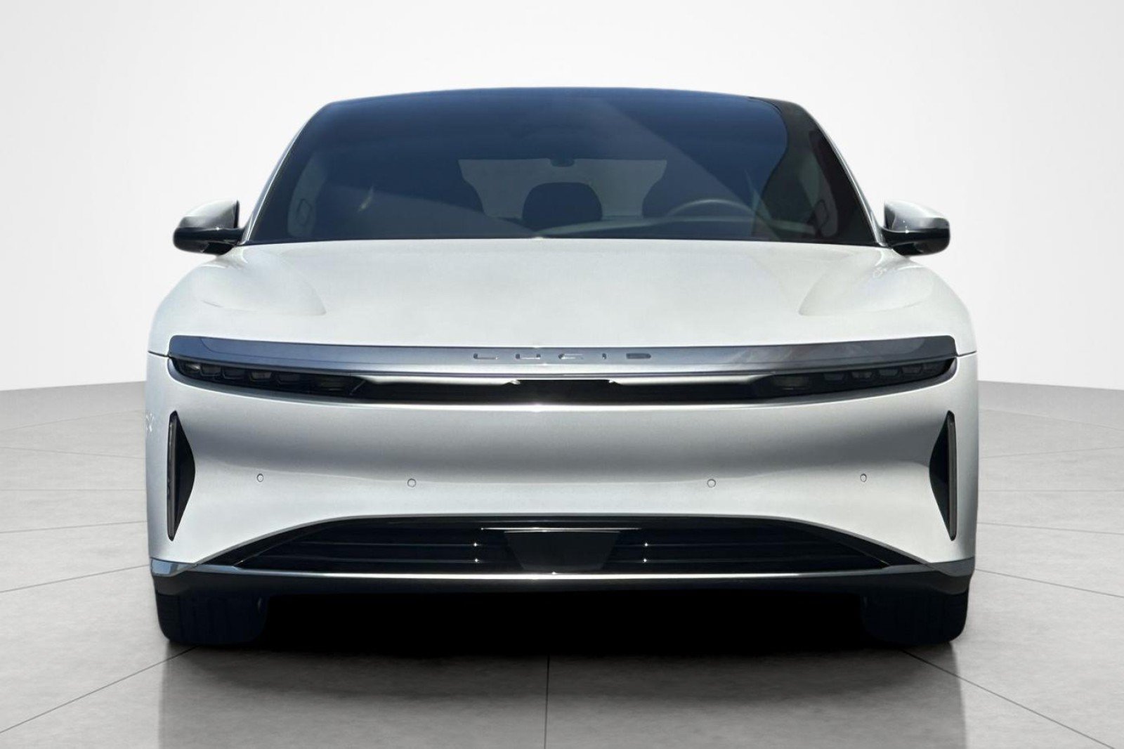 Used 2024 Lucid Air Touring AWD/4WD image 8
