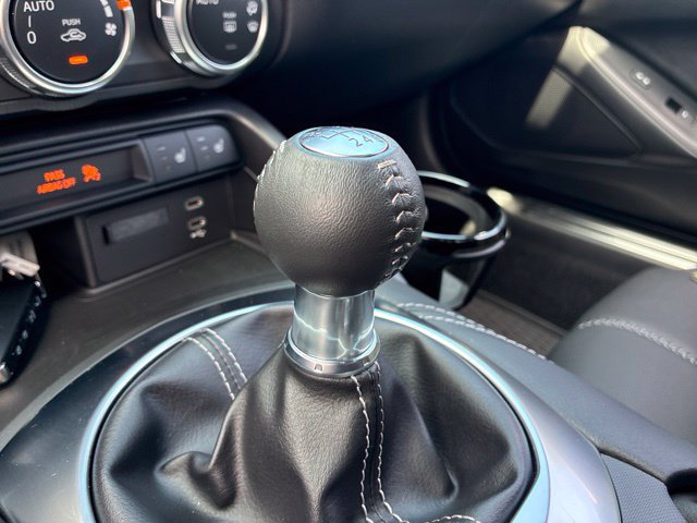 Used 2024 MAZDA MX-5 Miata Grand Touring w/ Weather Package RWD image 38