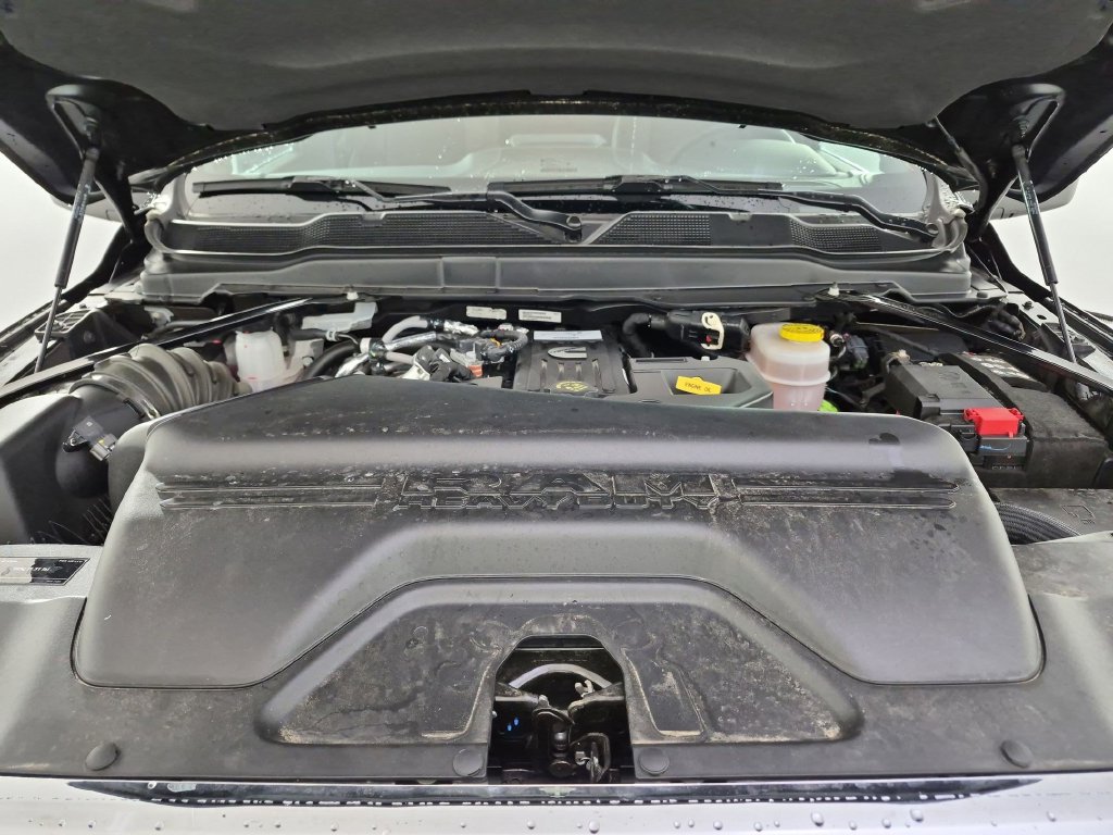 Used 2026 RAM 2500 Limited AWD/4WD image 39